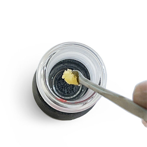 Vaporbrothers VB1.5 Concentrate Tip loaded with concentrate wax